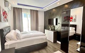 Renovierte und klimatisierte 70qm City-Wohnung mit Balkon
